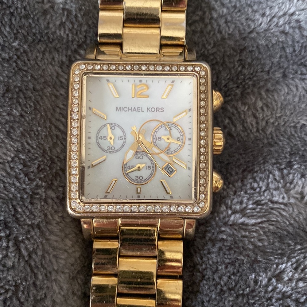 Used Michael Kors watch - Picture 4 of 4
